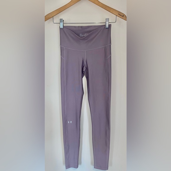 Under Armour | Women's HeatGear® Armour Hi-Rise Leggings in Dark Lilac - Picture 3 of 6